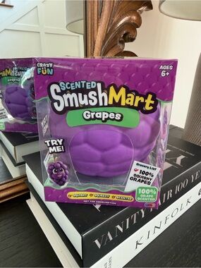 Scented SmushMart Grapes Squishy Toy - Purple